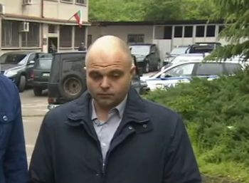 Първа версия за второто убийство в Костенец