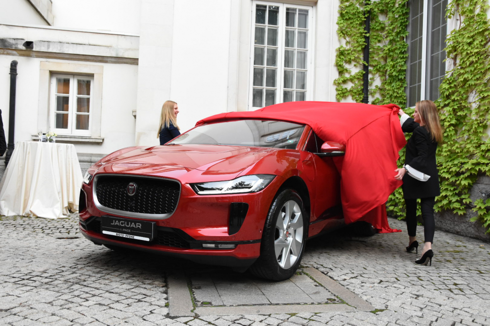 Ексклузивна премиера в България на новия Jaguar I-PACE – световен и европейски автомобил на годината