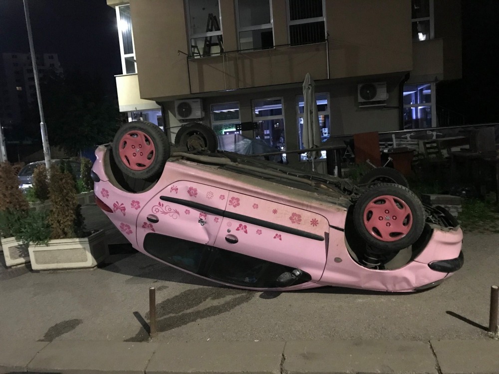 Само в БЛИЦ! Такова нещо посред нощ в "Студентски град" никога не беше ставало! (СНИМКИ)