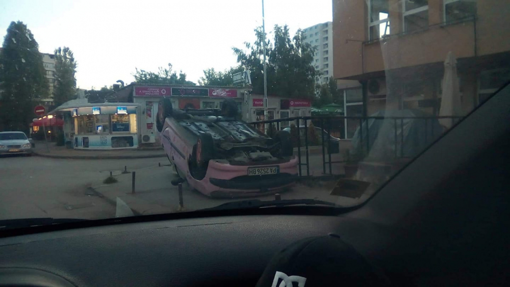 Само в БЛИЦ! Такова нещо посред нощ в "Студентски град" никога не беше ставало! (СНИМКИ)