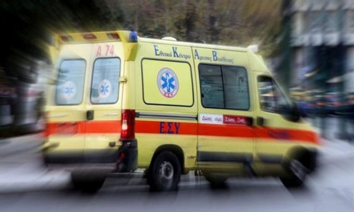 Анархисти наръгаха четири пъти младеж в центъра на Солун