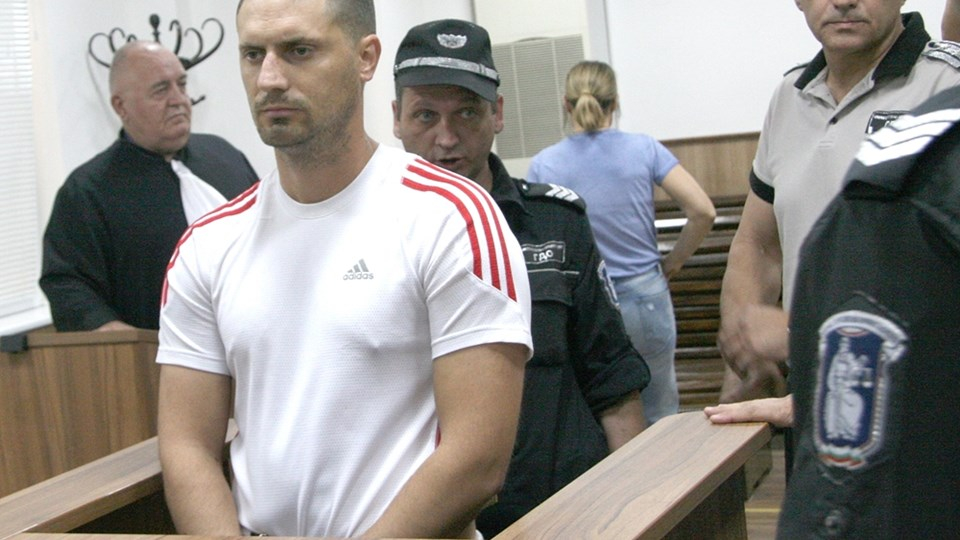 Помните ли командоса Ангел, който уби полицай заради фаталната Люба? Днес той...