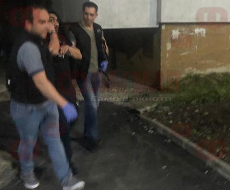 Стана ясно защо спецченгета с бронежилетки окупираха бургаския "Меден рудник"