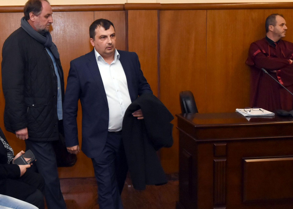 Окончателно: Кметът на Септември изгоря