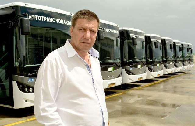 В Пловдив превозвач намери плик с пари и чака обаждания, но има уловка