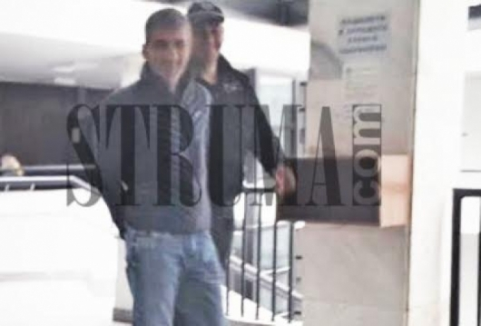 Сводникът-ветеран Джайката заминава за Холандия да си получи заслуженото