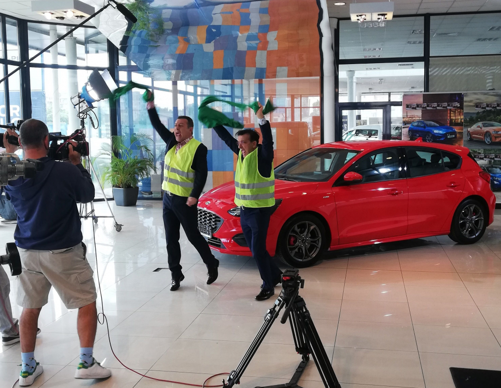 Стефан Илчев спечели Ford Focus - голямата награда в „Като две капки вода“ 