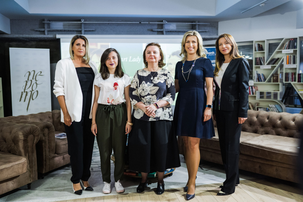 Програмата Smart Lady от Fibank с обучителна платформа за дамите