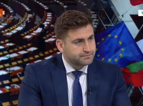 Андрей Новаков: Оставката на Цветанов не е катаклизъм