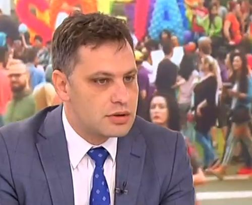 Страшен скандал: Александър Сиди се счепка с хомосексуалист в ефир заради "София Прайд"