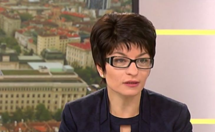 Млад депутат от БСП хока Деси Атанасова и ГЕРБ за субсидията от 1 лев, но ето какво му отговори тя 