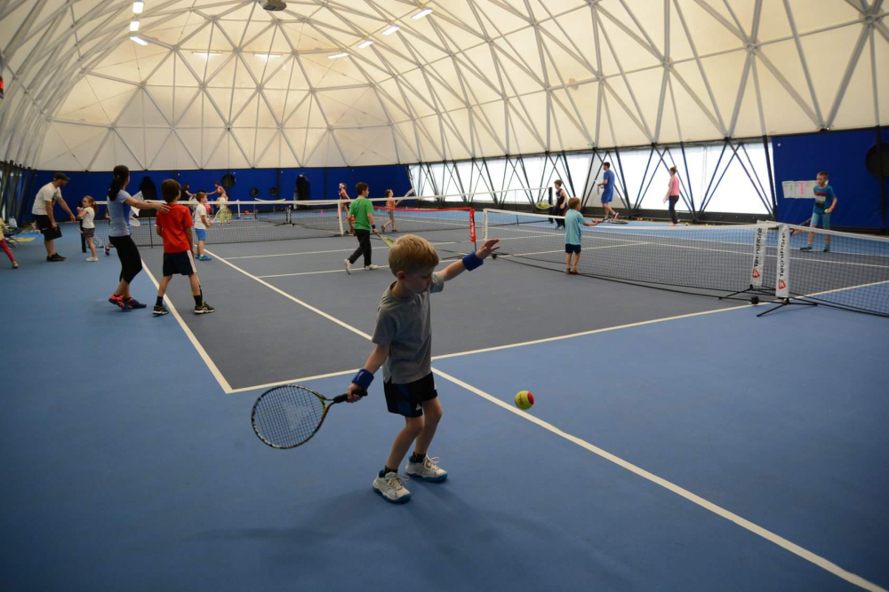 Летният тенис лагер "MG Tennis club" със специални БИО изненади!