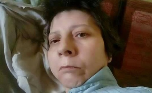 Седем деца събират пари, за да могат да погребат майка си