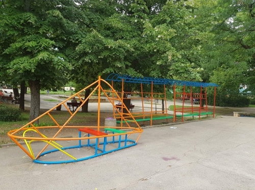 Шок във Враца! Агресивен баща бие и унижава сина на почетния консул на България в Конго!