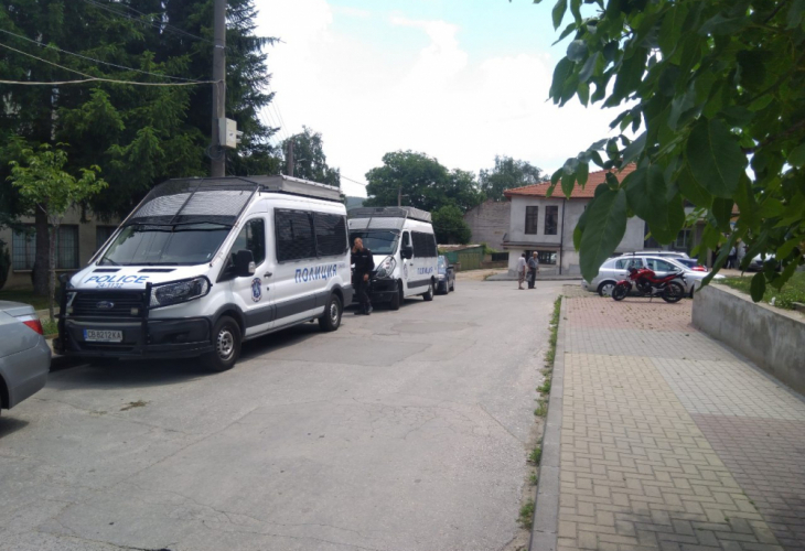 Спецпрокуратурата с ексклузивна новина за арестувания по гащи кмет на Костенец 