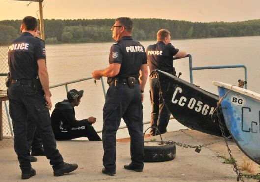 Страшни подробности за изчезналия в Дунав 16-годишен ученик (СНИМКИ)
