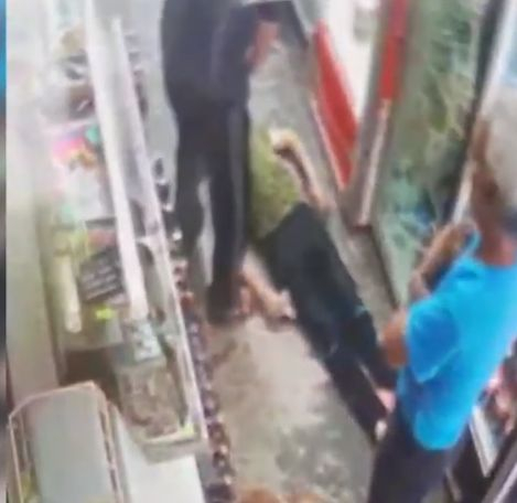 Брутално ВИДЕО 18+ от казанлъшки магазин потресе всички!
