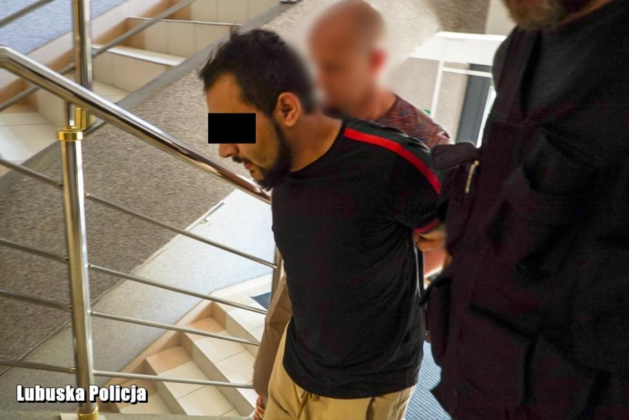 Трима нашенци заклаха българин в Полша и се покриха във Франция, но... (СНИМКИ/ВИДЕО)