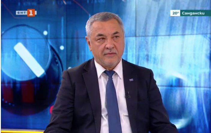 Валери Симеонов настоя за спешен коалиционен съвет и скочи на ГЕРБ
