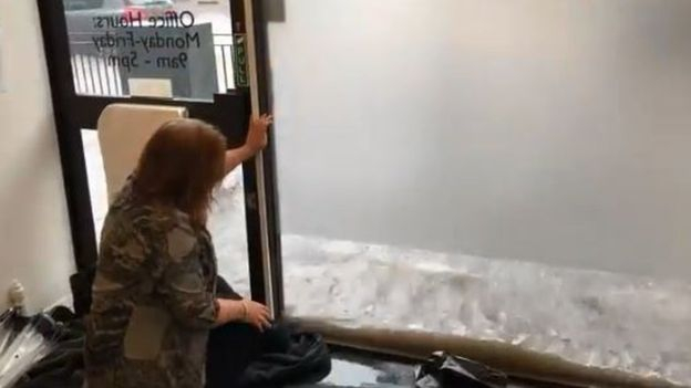 Без грам фотошоп: Шотландски зезвзеци пощуряха в порой (ВИДЕО)