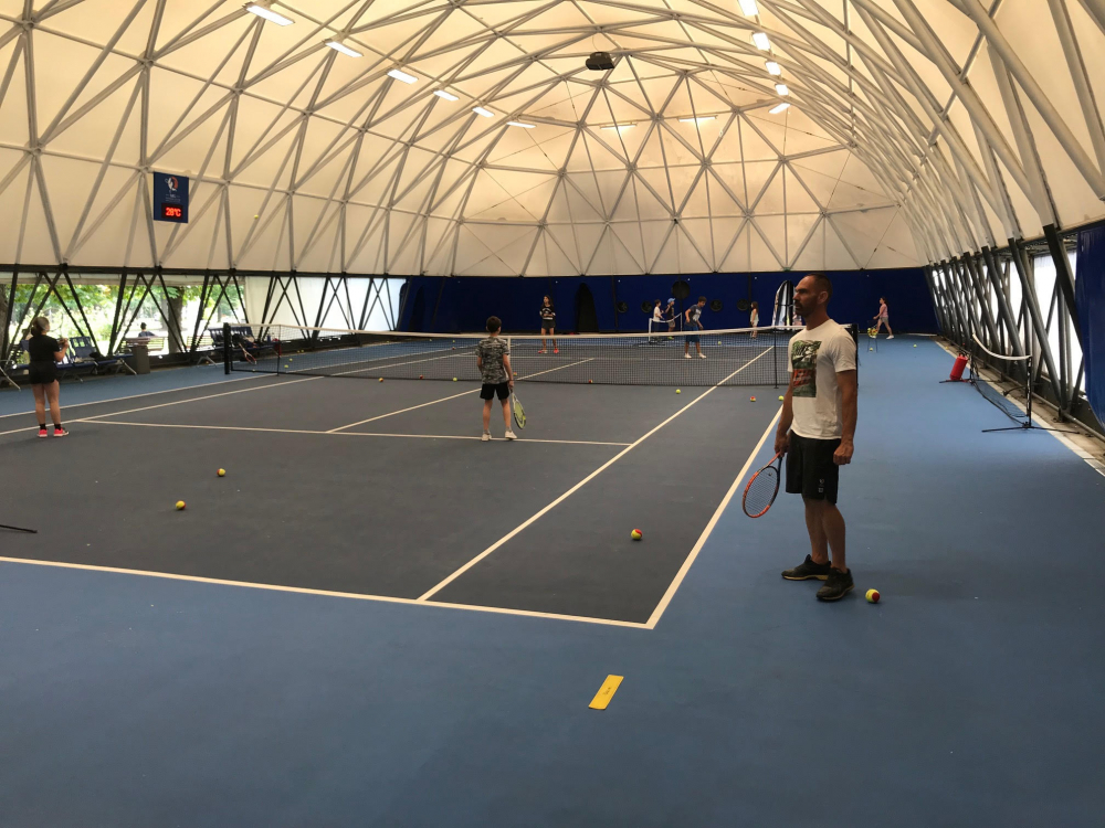 Летният тенис лагер "MG Tennis club" със специални БИО изненади!