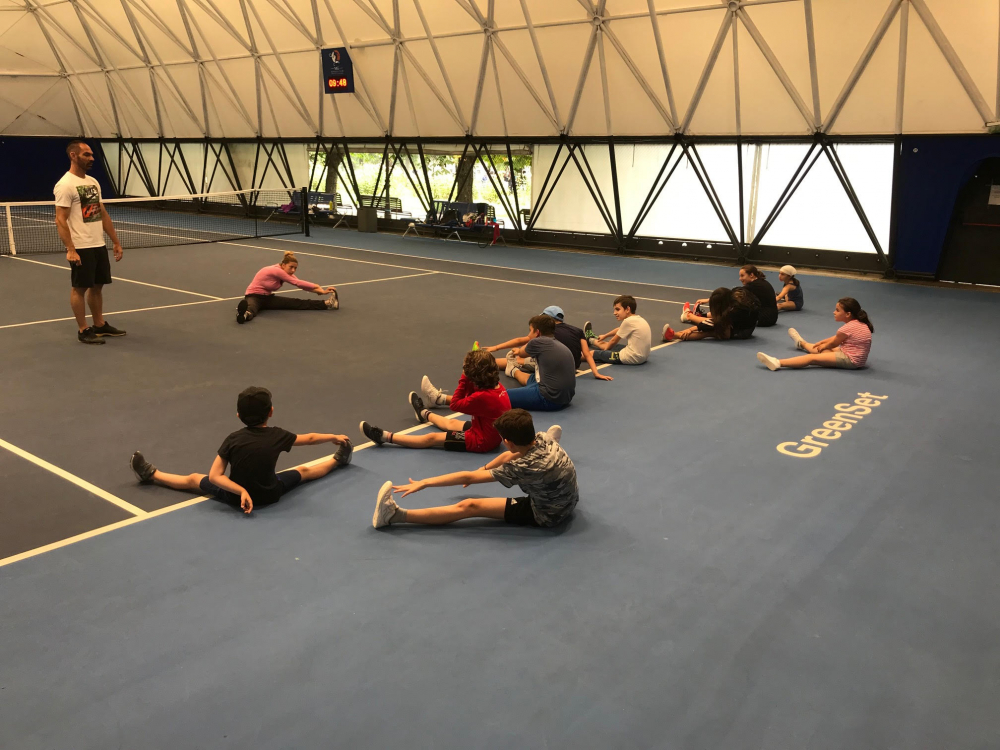 Летният тенис лагер "MG Tennis club" със специални БИО изненади!