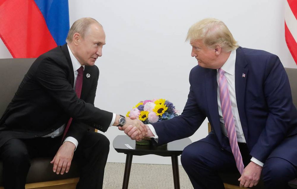 Започна срещата между Тръмп и Путин в Осака, двамата световни лидери обсъждат...