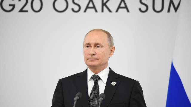 Путин отвърна на Елтън Джон, който защити гейовете и мигрантите (ВИДЕО)