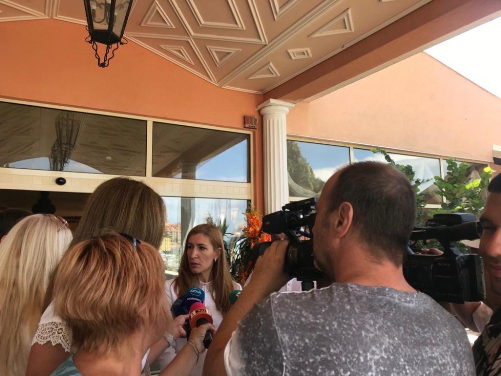 Ангелкова: Установихме редица нарушения при проверка на обекти в „Елените“
