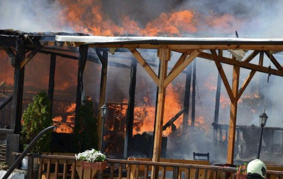 Извънредно и първо в БЛИЦ! Огнен ад в сърцето на София, ето какво се случва