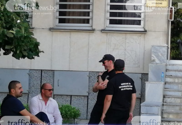 Лоши новини за закопчаната севлиевска митничарка