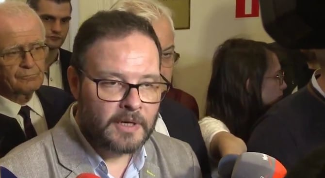 Чуколов: Отстраняването на Сидеров нарушава коалиционното споразумение
