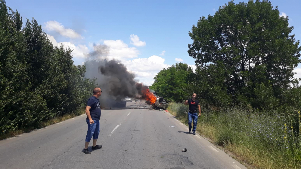 Първо ВИДЕО от касапницата в Ямбол 