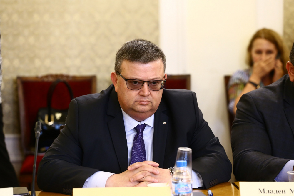 Цацаров с горещи новини за случая "Полфрийман"