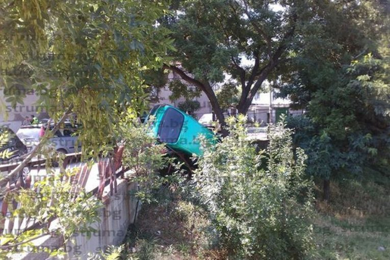 Такава каскада не се вижда често по родните пътища (СНИМКИ)