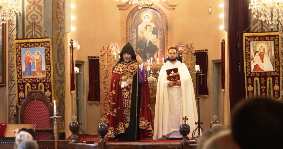 Бесен скандал в арменската църква във Варна 