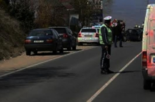 Полицай направи страшна каскада със служебния си автомобил в Петрич