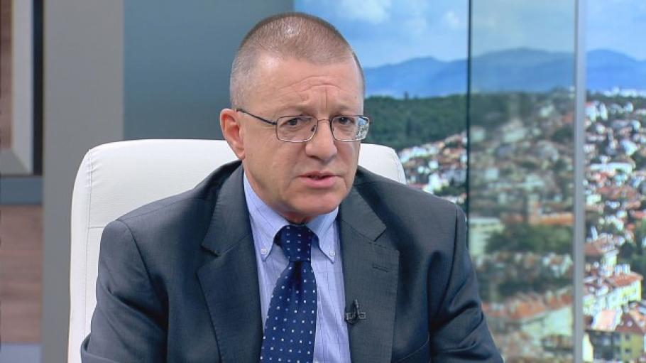  Прокопиев и Василев оплетоха в мрежите си и военното разузнаване