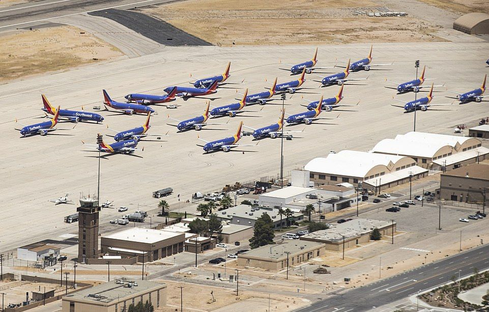 Призрачни СНИМКИ от гробище на злополучния Boeing 737 Max