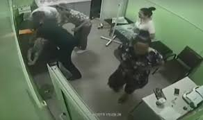 Лекар спаси дете в клинична смърт (ВИДЕО)