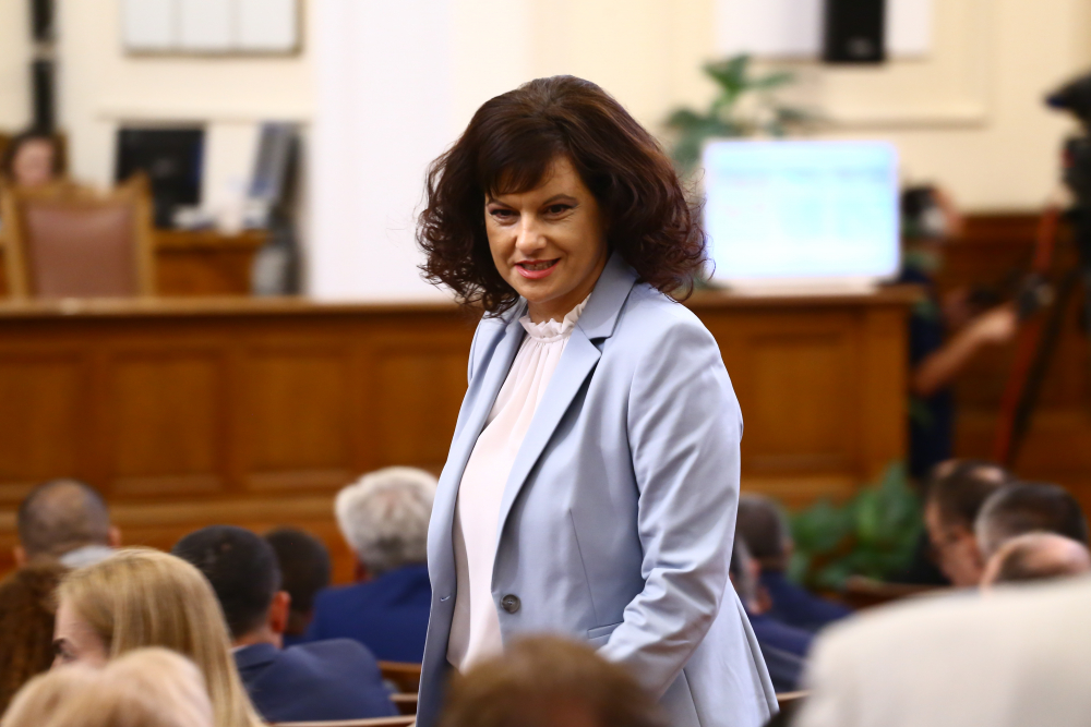 Дариткова: Проявата на Сидеров в БНТ е позор за НС