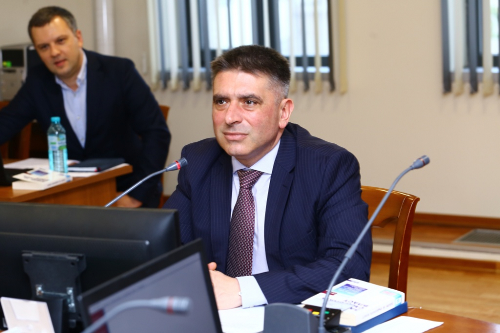 Бомбата на БЛИЦ за Иван Гешев се потвърди