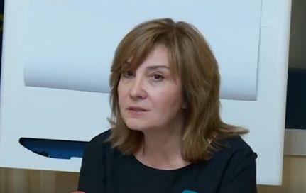 И шефката на НАП сред жертвите на хакерската атака 
