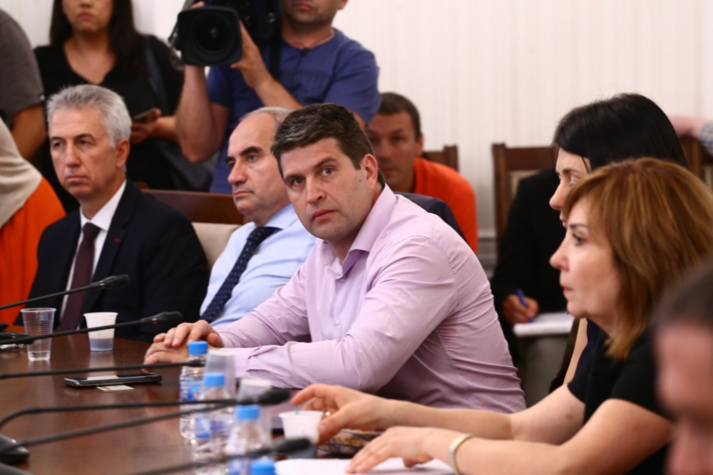 Старт на анкетната комисия, разследваща теча в НАП СНИМКИ