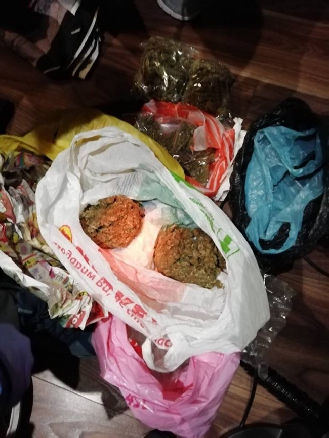 ГДБОП и Спецпрокуратурата удариха страховита банда, действала в три града СНИМКИ