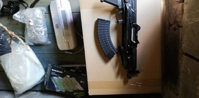ГДБОП и Спецпрокуратурата удариха страховита банда, действала в три града СНИМКИ