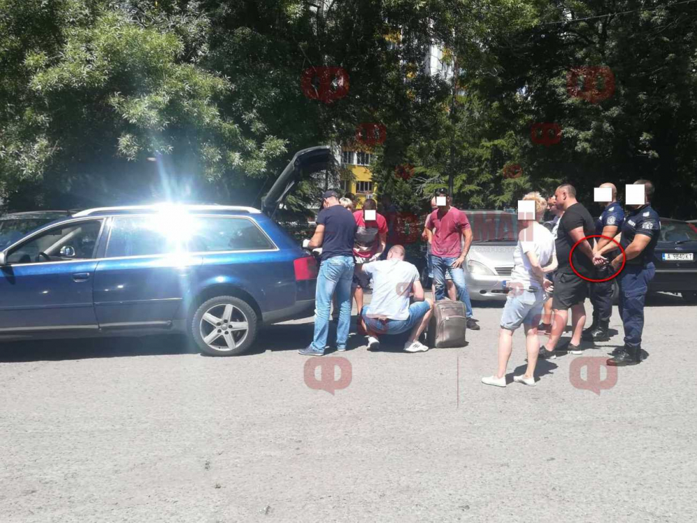 Удариха страховита банда, извършвала крупни обири в цялата страна СНИМКИ