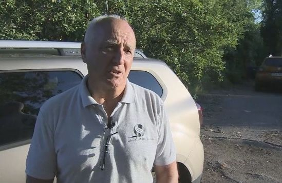 Автомобилен състезател обясни как да паркираме, за да не потегли сама колата