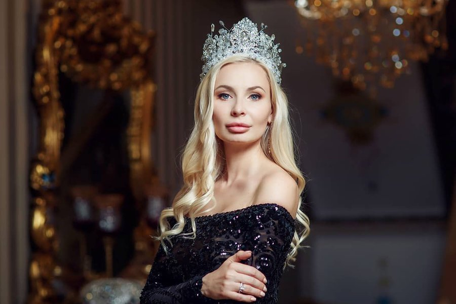 Руса красавица е новата Мисис Русия СНИМКИ