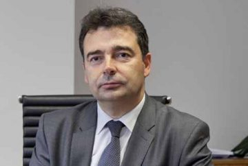 Застрахователен шеф: Хакерите трябва да си получат наказанието	